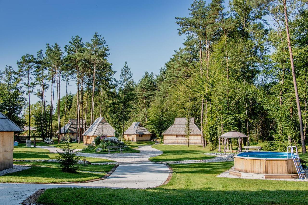 Slovenia Eco Resort Stahovica Eksteriør billede